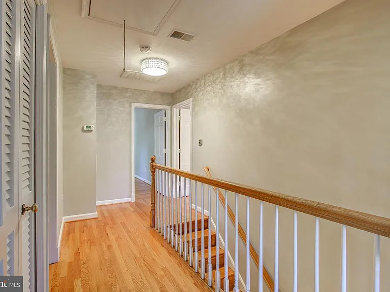 5600 Beam Ct — Photo 13