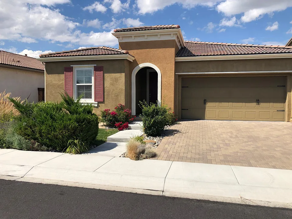 1939 Wind Walker Dr