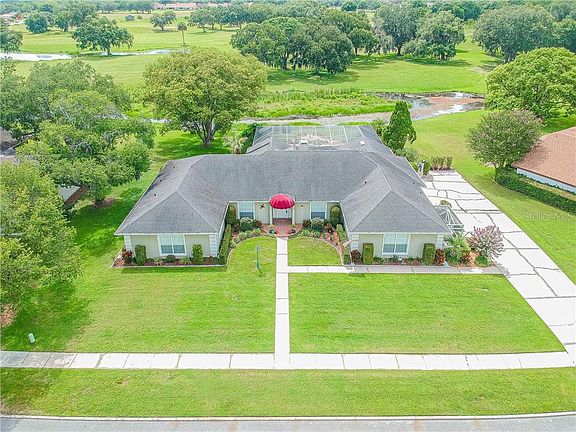 2nd image of 72 Wood Hall Dr
