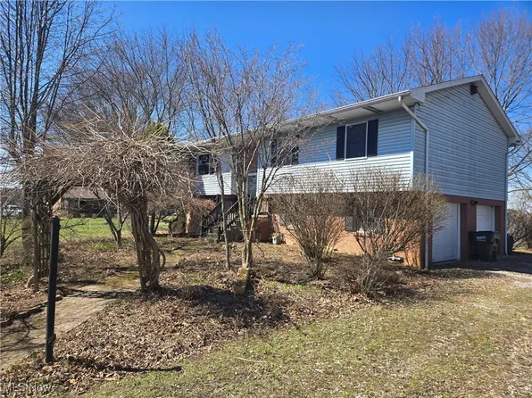 217 Jefferson Blvd, Mingo Junction, OH 43938