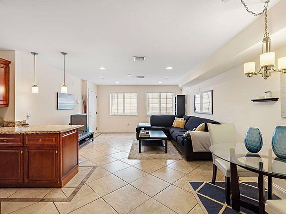 4th image of 124 68th St APT 104