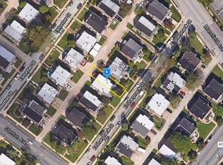 915 E Sharpnack St, Philadelphia, PA 19150