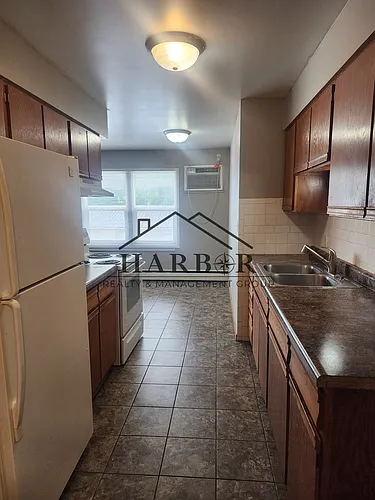 204 11th Ave SW #702 Photo 1