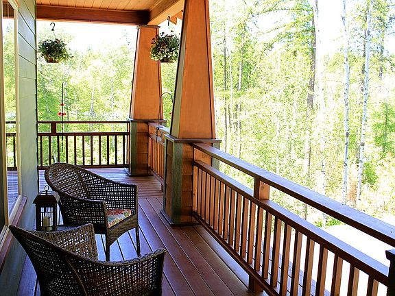 Side porch