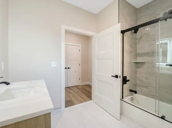 304 61st Street image 22 of 44