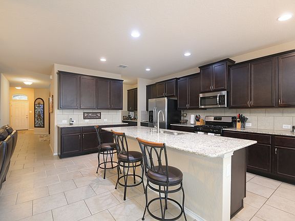 4th image of 15222 McKays Lark