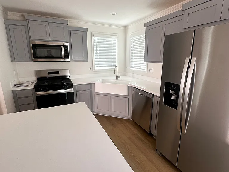 1132 Olive St — Photo 5