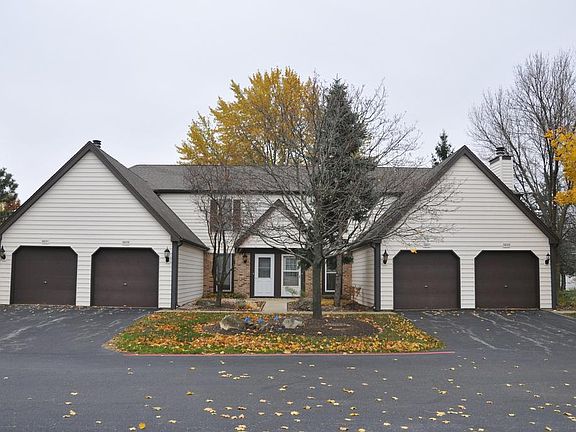 2nd image of 2631 Country Oaks Ct
