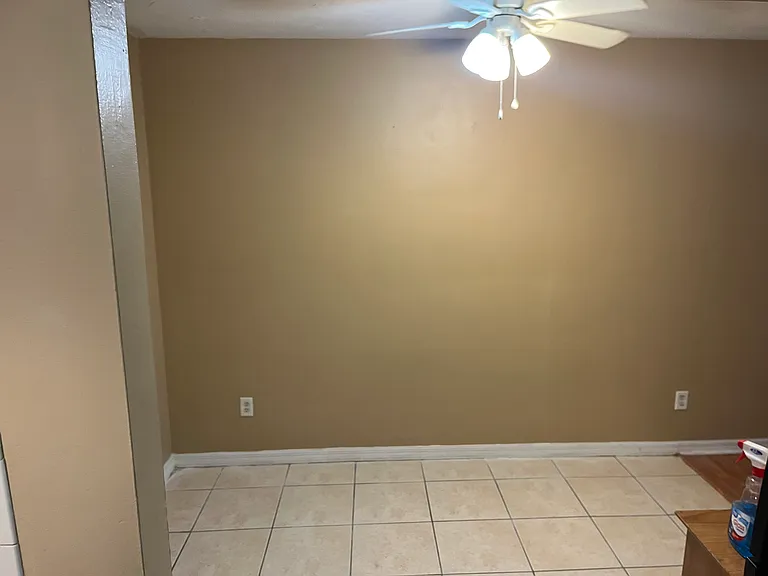 1616 Lakeside Dr — Photo 12