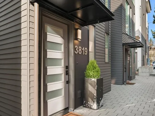 3819 34th Ave W, Seattle, WA 98199