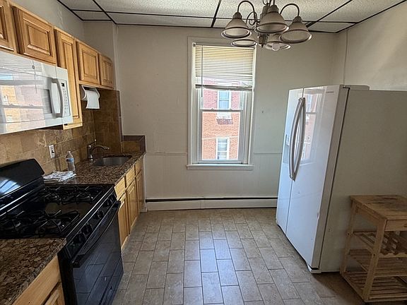 4th image of 1526 W Ritner St #2