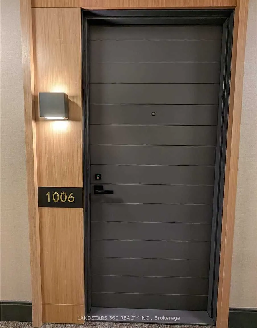 2 bed, $2,600 — Photo 1