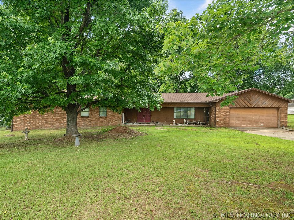 1st image of 207 Ford Ln