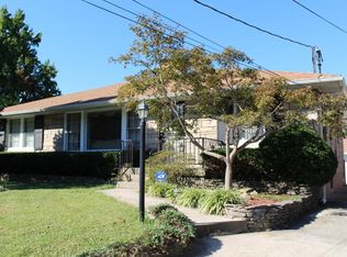 5208 Alpine Way, Louisville, KY 40214