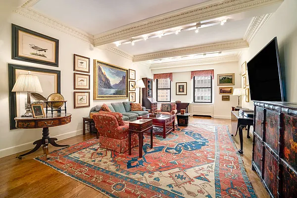 Sold by Compass | media 3
