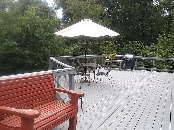 3rd image of 207 Boyd Franklin Rd