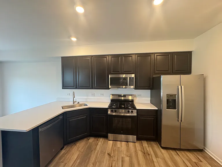 7714 Nightshade Ln — Photo 11