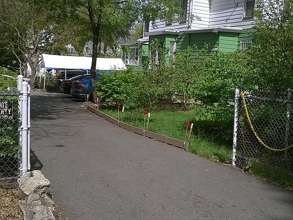 2nd image of 207 N Grove St