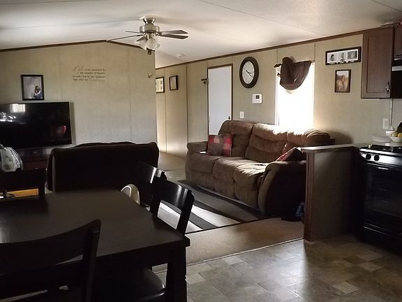 5th image of 701 Antelope Dr Lot 8