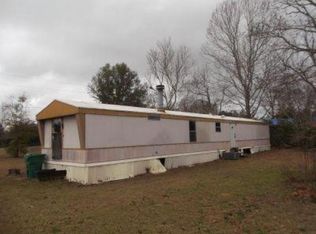 6141 Robin Rd, Crestview, FL 32539