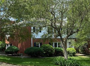 3 Danbury Ct APT 1705, Suffern, NY 10901