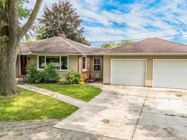 585 E Johnson St, Fond Du Lac, WI 54935