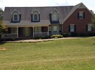 224 Sandy Oak Dr, Forest City, NC 28043