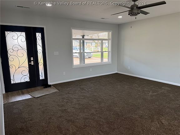 5th image of 107 Sycamore Dr