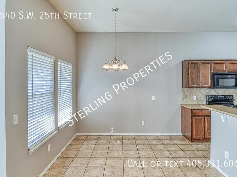 9540 SW 25th St — Photo 9