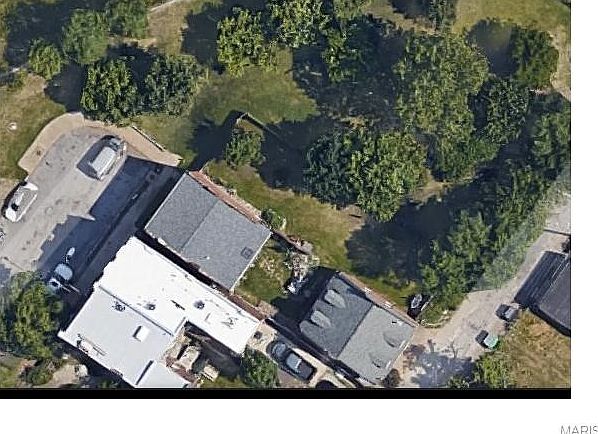 2nd image of 1842 Menard St
