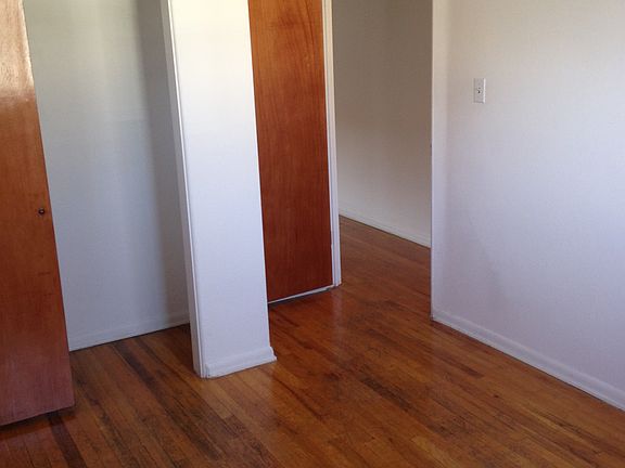 4th image of 2423 S Gaylord St