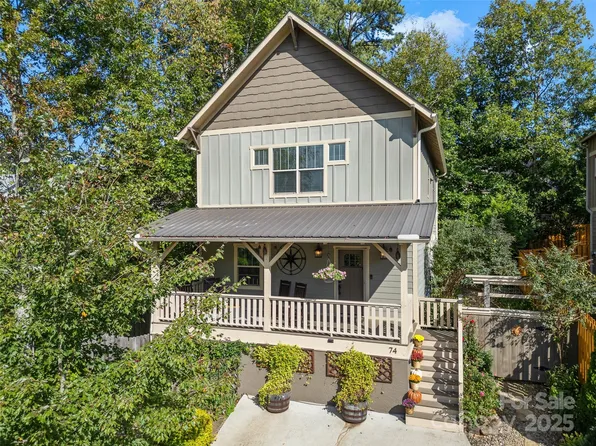 74 Locust St, Black Mountain, NC 28711