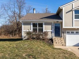 15914 W 123rd St, Olathe, KS 66062