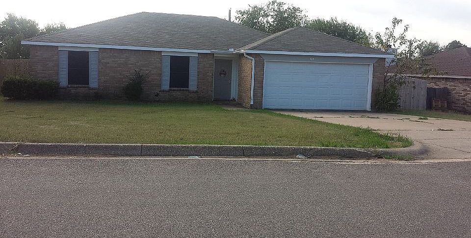 1st image of 601 Cumberland Dr