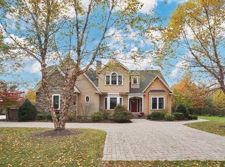 16 Paradise Lake Rd, Monson, MA 01057