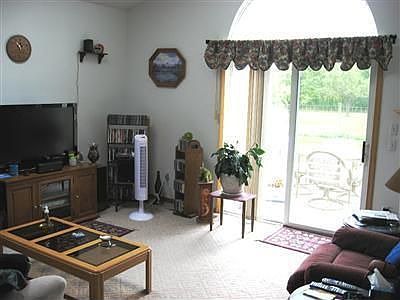 3rd image of 5310 Stonington Dr