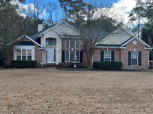 53 Victors Ct, Richmond Hill, GA 31324