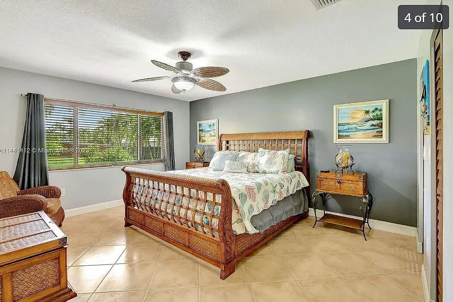 13203 SW 205th Ln — Photo 4