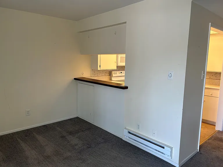 22825 Nadine Cir #B — Photo 12
