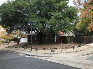 15 El Portal Dr, Clayton, CA 94517