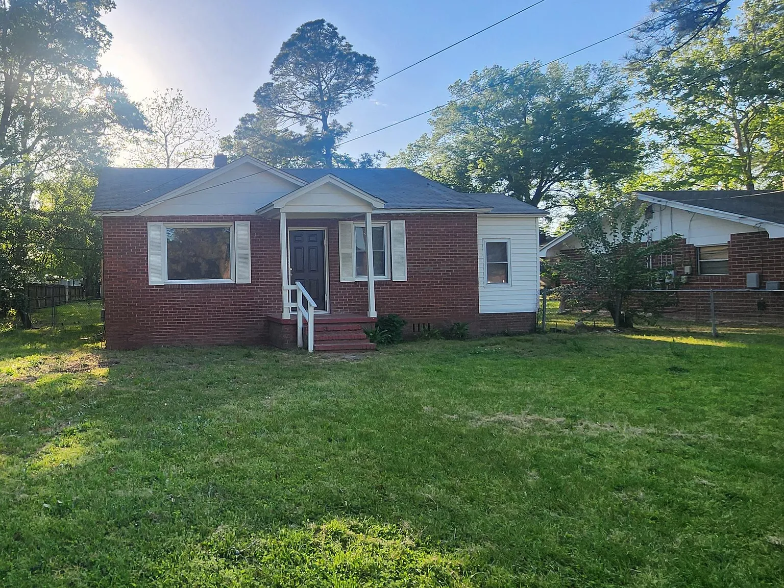 2 bed, 887 sqft, $1,250 — Photo 1