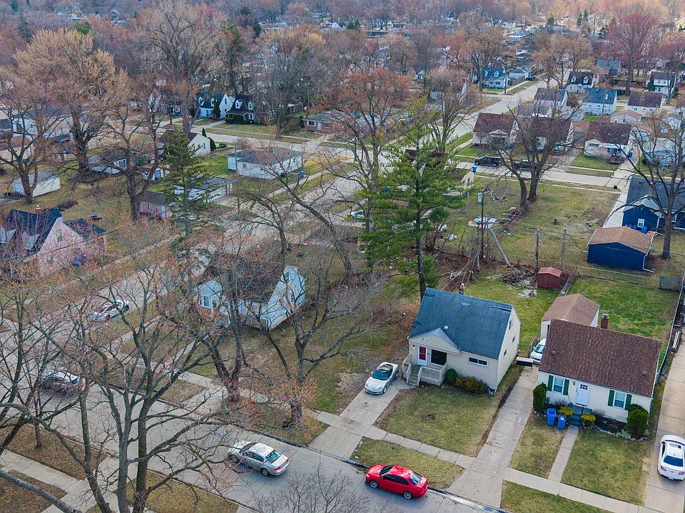 26115 Powers Ave, photo 8