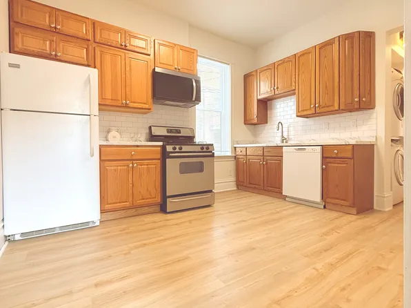 2112 W Walton St Unit 1, Chicago, IL 60622