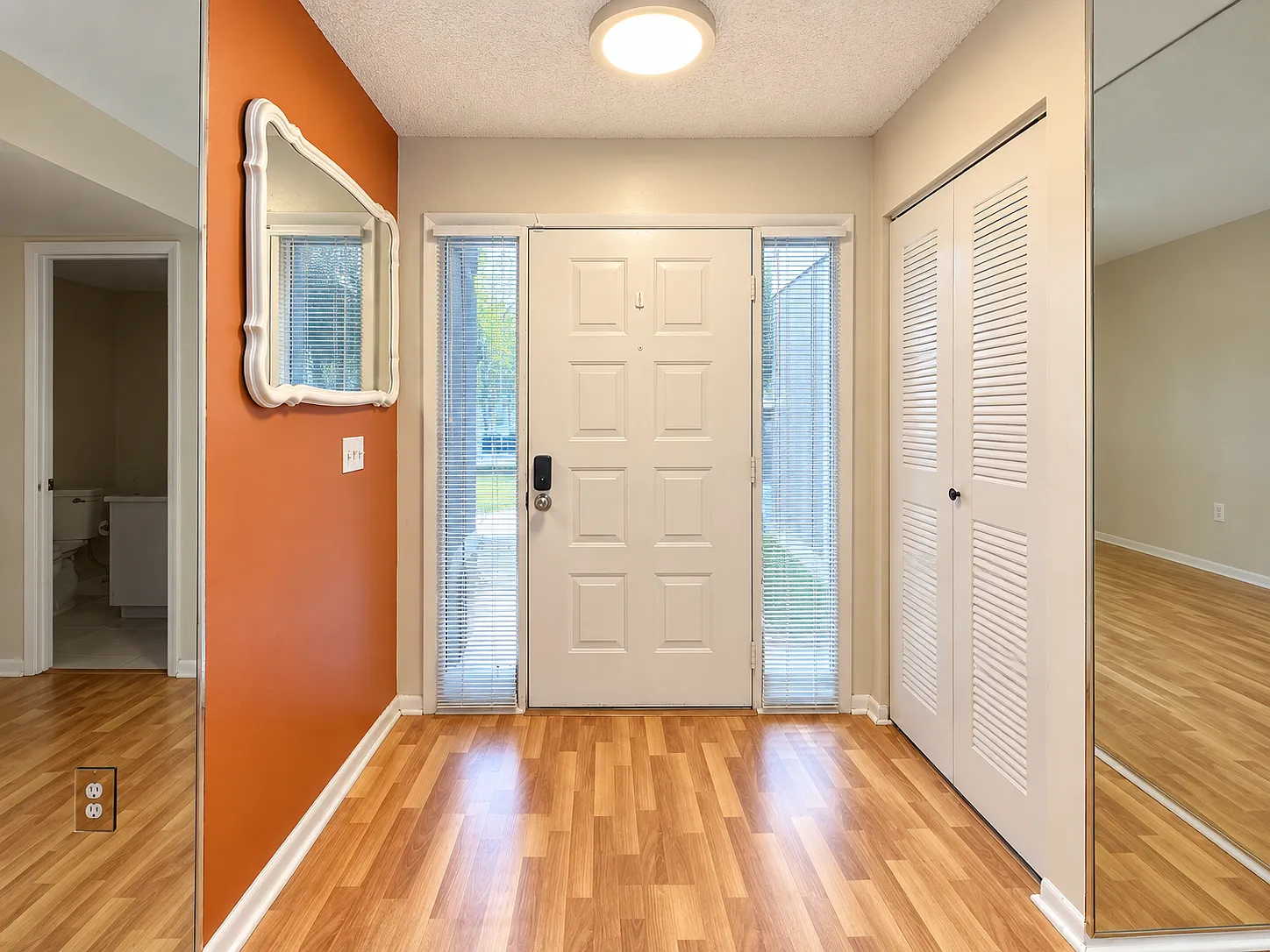 3 bed, 1338 sqft, $2,800 — Photo 3