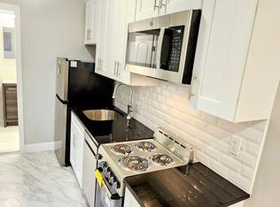 317 E 83rd St SUITE 2FE, New York, NY 10028