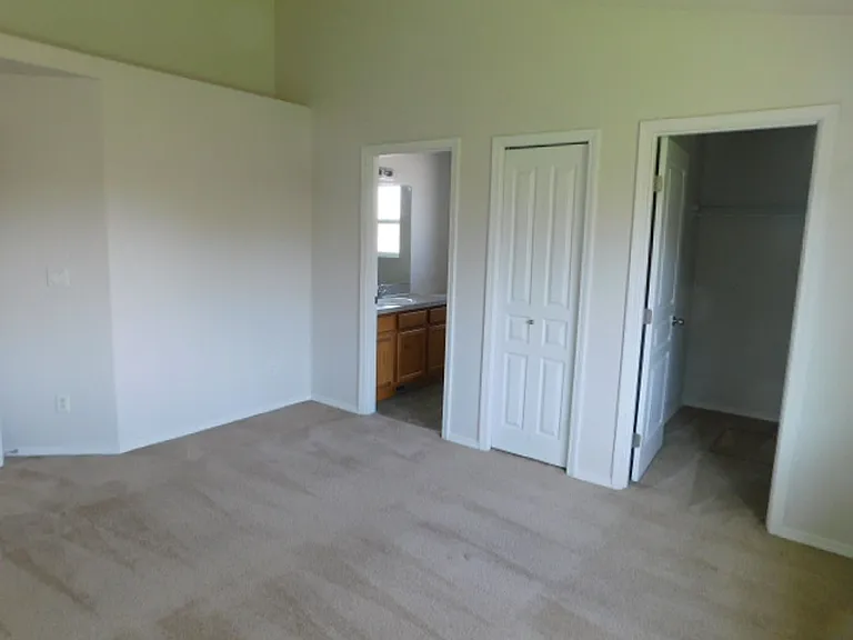 1483 S 6th St — Photo 6