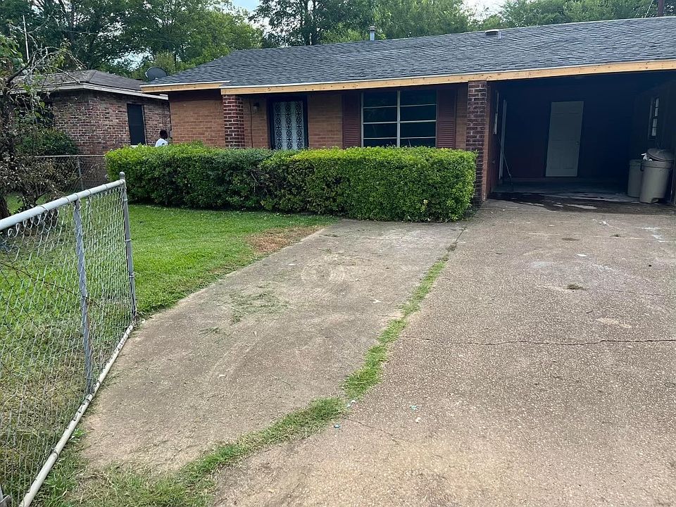 1st image of 1012 22nd St S #6624914338