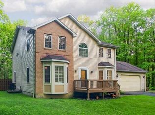 101 Attila Ct, Slippery Rock, PA 16057