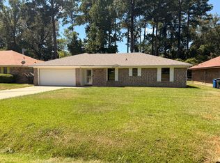 9608 Debra Joy St, Shreveport, LA 71106