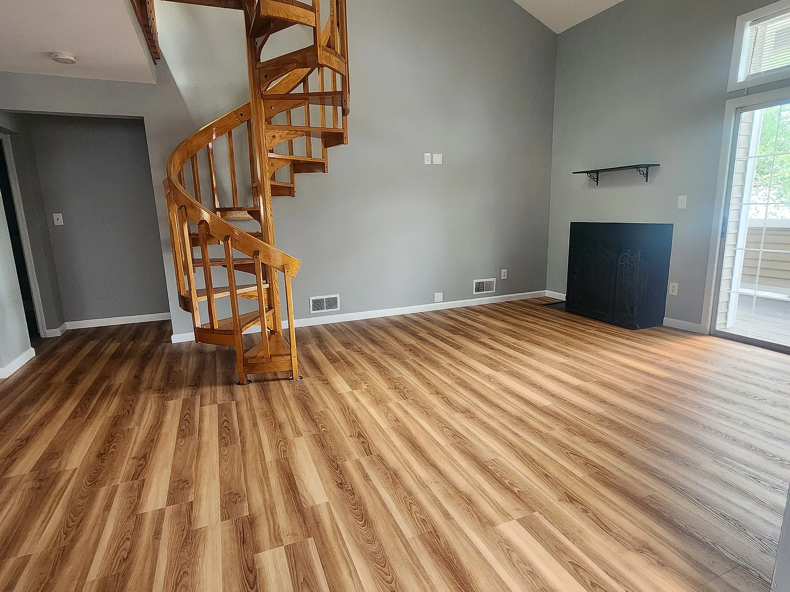 1 bed, 1105 sqft, $2,800 — Photo 3